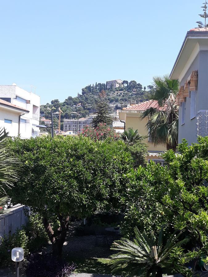 Hotel Villa Miki 보르디게라 외부 사진